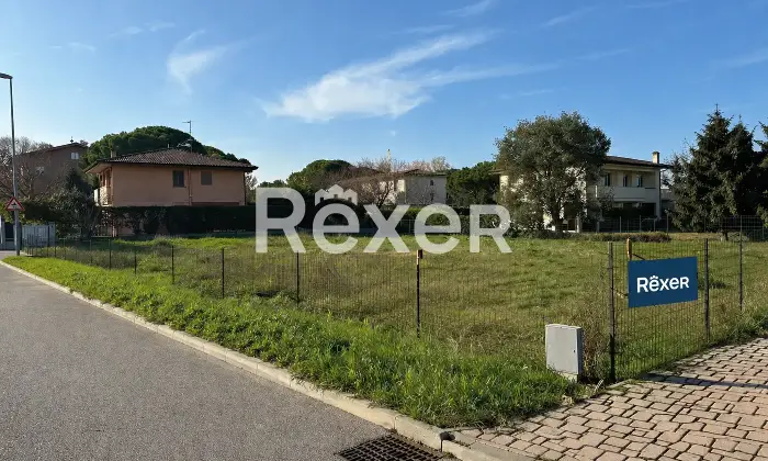 Rexer-Cervia-Terreno-edificabile-di-circa-mq-a-Cervia-ideale-per-villa-o-intervento-residenziale-Altro