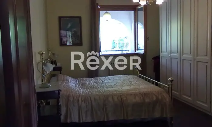 Rexer-Castelnuovo-Rangone-In-Vendita-Ampia-Soluzione-su-Due-Livelli-con-Giardino-e-Garage-Altro