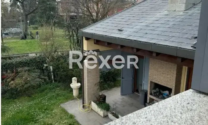 Rexer-Medicina-Prestigiosa-villa-moderna-Medicina-Altro