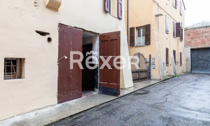 Rexer-Bologna-Centro-via-Mascarella-appartamento-con-terrazzo-e-soffitta-Altro