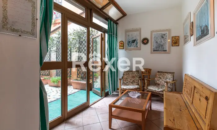 Rexer-Bologna-Centro-via-Mascarella-appartamento-con-terrazzo-e-soffitta-Altro