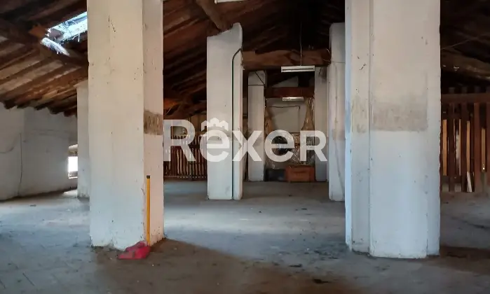 Rexer-Pontevico-Intero-edificio-in-vendita-in-via-Venti-Settembre-a-Pontevico-Altro