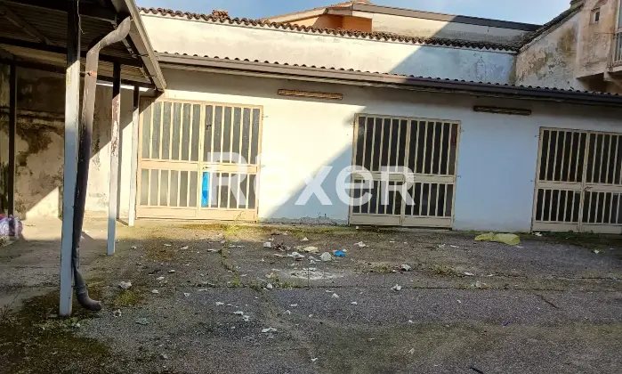 Rexer-Pontevico-Intero-edificio-in-vendita-in-via-Venti-Settembre-a-Pontevico-Altro