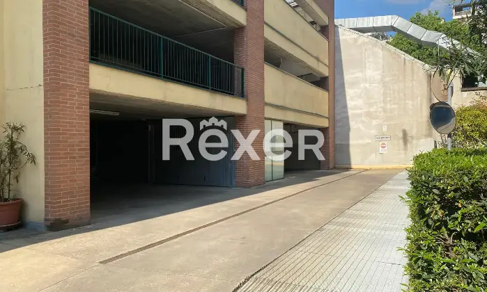 Rexer-Milano-Vendesi-Box-Auto-Via-Tolstoi-Piano-Altro