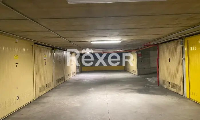 Rexer-Milano-Vendesi-Box-Auto-Via-Tolstoi-Piano-Altro