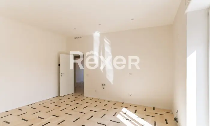 Rexer-Altamura-Appartamento-con-due-balconi-in-vendita-in-Via-Galileo-Galilei-ad-Altamura-Altro