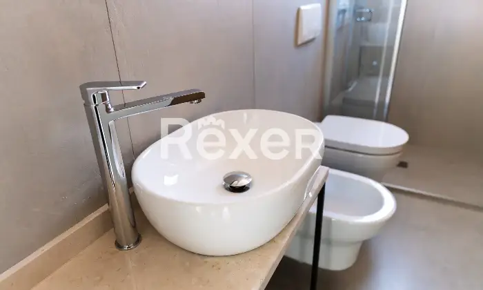 Rexer-Altamura-Appartamento-con-due-balconi-in-vendita-in-Via-Galileo-Galilei-ad-Altamura-Altro