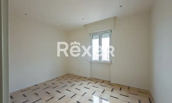 Rexer-Altamura-Appartamento-con-due-balconi-in-vendita-in-Via-Galileo-Galilei-ad-Altamura-Altro