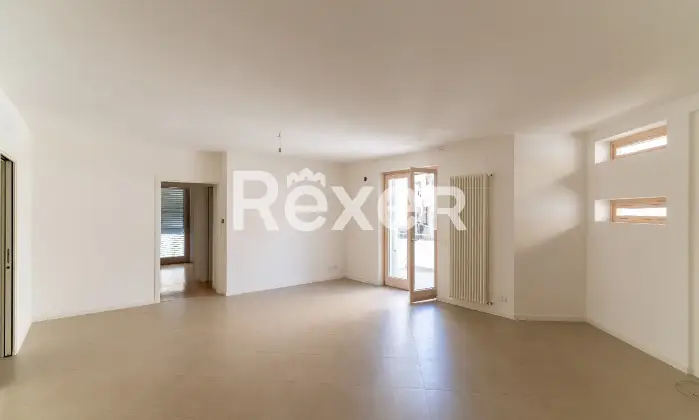 Rexer-Altamura-Appartamento-in-vendita-in-Via-Edmondo-De-Amicis-ad-Altamura-Altro