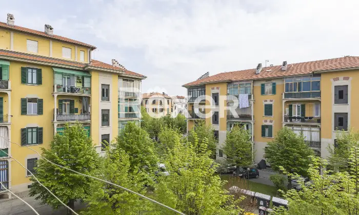 Rexer-Torino-Tra-corso-Racconigi-e-corso-Peschiera-appartamento-luminoso-Altro