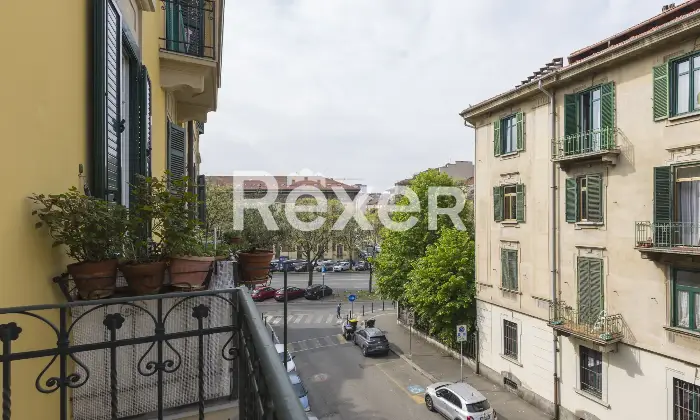 Rexer-Torino-Tra-corso-Racconigi-e-corso-Peschiera-appartamento-luminoso-Altro