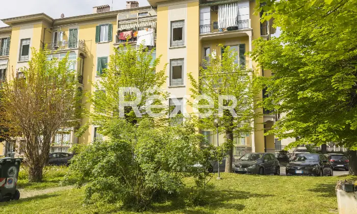 Rexer-Torino-Tra-corso-Racconigi-e-corso-Peschiera-appartamento-luminoso-Altro