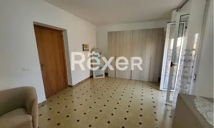 Rexer-Scandale-Appartamento-in-vendita-in-via-Nazionale-a-Scandale-Altro