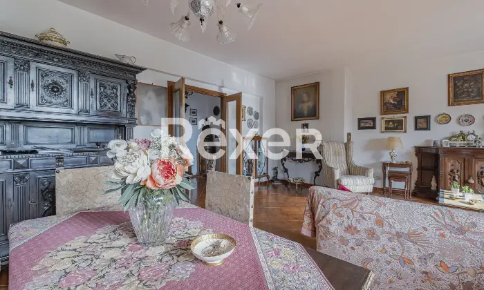 Rexer-Roma-TALENTI-QUADRILOCALE-SILENZIOSO-IN-COMPRENSORIO-IMMERSO-NEL-VERDE-Altro