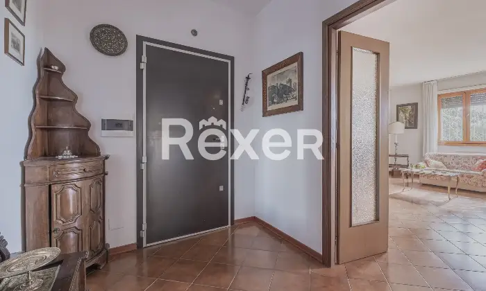 Rexer-Roma-TALENTI-QUADRILOCALE-SILENZIOSO-IN-COMPRENSORIO-IMMERSO-NEL-VERDE-Altro