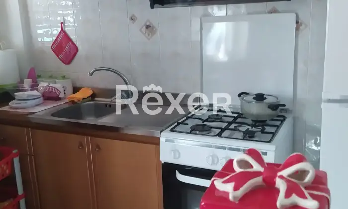 Rexer-Castrovillari-Appartamento-arredato-Cucina
