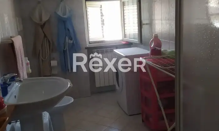 Rexer-Castrovillari-Appartamento-arredato-Bagno
