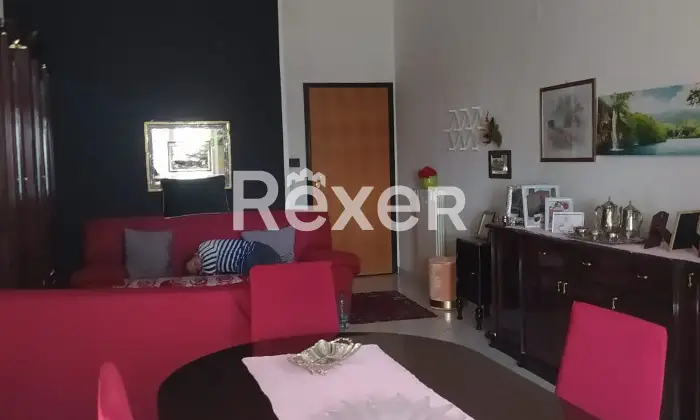 Rexer-Castrovillari-Appartamento-arredato-Salone