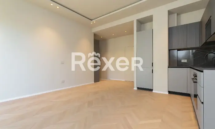 Rexer-Milano-Trilocale-ristrutturato-con-cantina-Altro