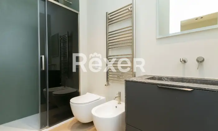 Rexer-Milano-Trilocale-ristrutturato-con-cantina-Altro