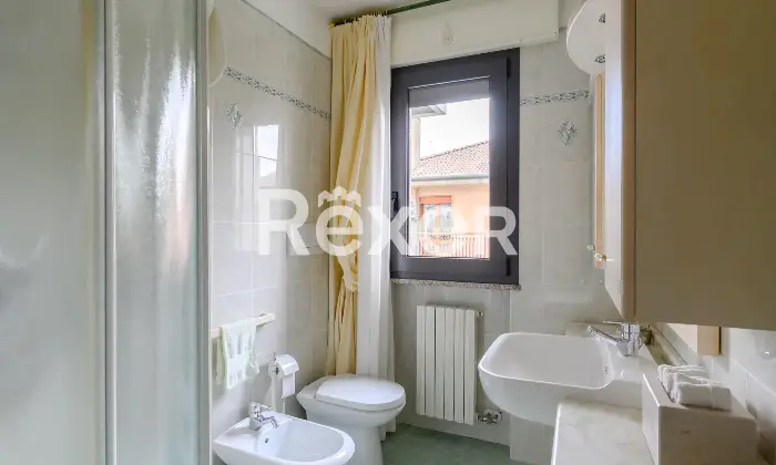 Rexer-Venezia-Elegante-appartamento-con-ampie-terrazze-garage-e-posto-auto-Altro