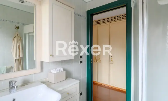 Rexer-Venezia-Ampio-appartamento-con-ampie-terrazze-garage-doppio-e-posti-auto-Altro