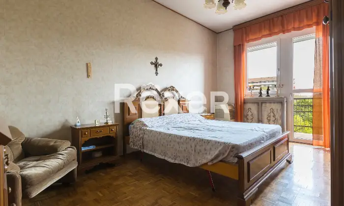 Rexer-Torino-Ampio-appartamento-con-box-auto-Altro