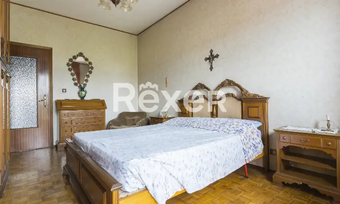 Rexer-Torino-Ampio-appartamento-con-box-auto-Altro