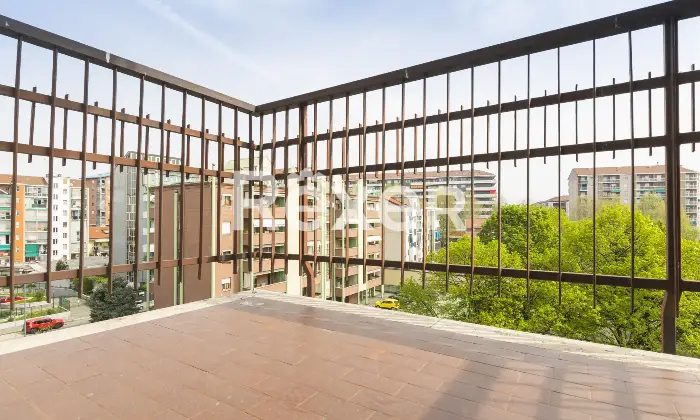 Rexer-Torino-Ampio-appartamento-con-box-auto-Altro