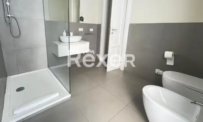 Rexer-Palermo-ESCLUSIVA-OPPORTUNIT-di-Investimento-Bagno