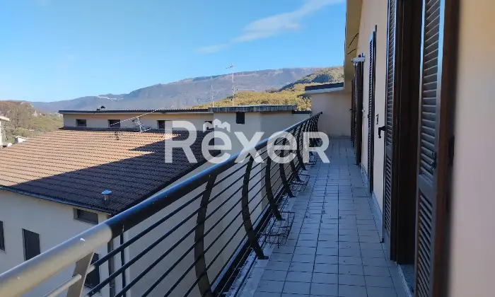 Rexer-Quadri-Appartamento-mansardato-in-vendita-in-Via-Guglielmo-Marconi-a-Quadri-Altro