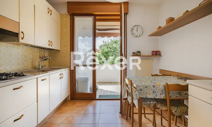 Rexer-Udine-Appartamento-camere-e-box-auto-Altro