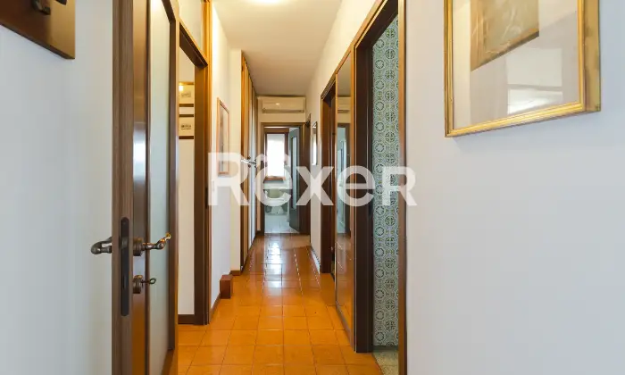 Rexer-Udine-Appartamento-camere-e-box-auto-Altro