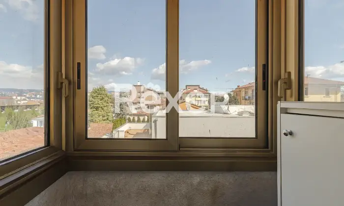 Rexer-Udine-Appartamento-camere-e-box-auto-Altro