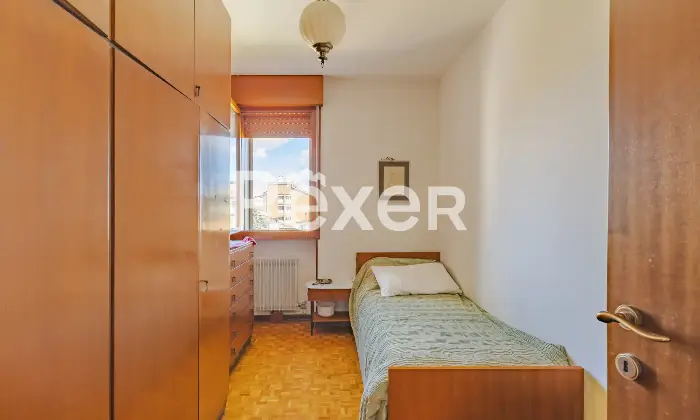 Rexer-Udine-Appartamento-camere-e-box-auto-Altro