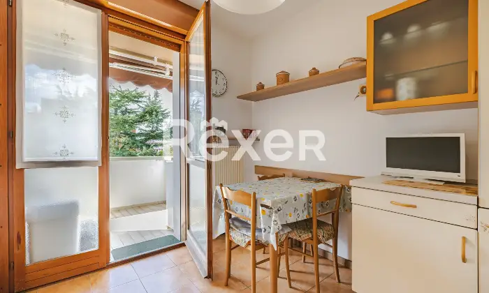 Rexer-Udine-Appartamento-camere-e-box-auto-Altro