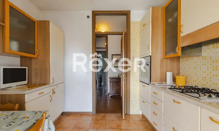 Rexer-Udine-Appartamento-camere-e-box-auto-Altro