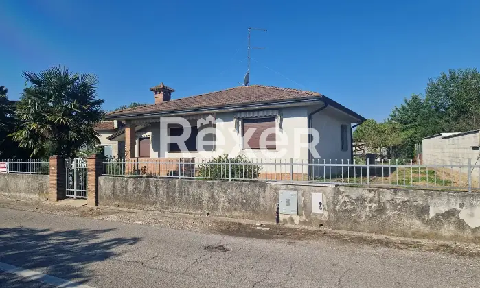 Rexer-Riva-del-Po-Villetta-indipendente-in-vendita-in-Via-Bellaria-a-Berra-Riva-del-Po-Altro