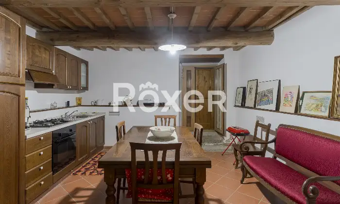 Rexer-Arezzo-Santa-Maria-La-Rassinata-Arezzo-Prestigioso-Casale-in-Pietra-con-Tenuta-Altro