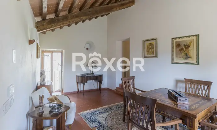 Rexer-Arezzo-Santa-Maria-La-Rassinata-Arezzo-Prestigioso-Casale-in-Pietra-con-Tenuta-Altro