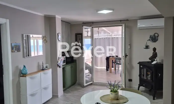 Rexer-Falerna-Attico-in-vendita-in-Viale-Aldo-Moro-a-Falerna-Altro