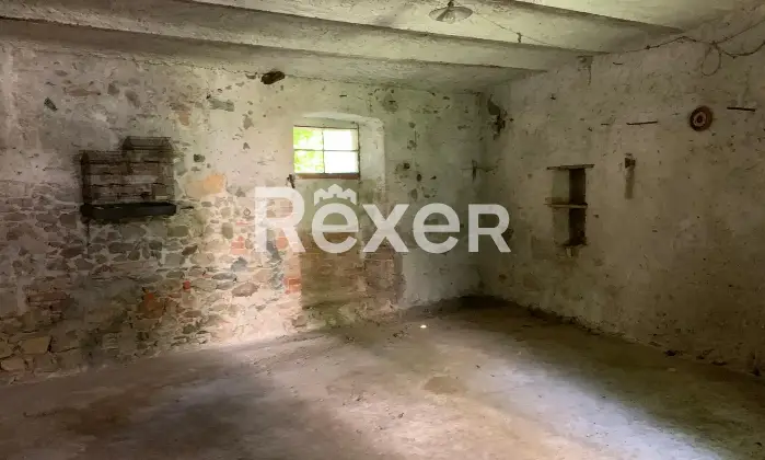 Rexer-Massimino-Casa-semindipendente-in-vendita-in-Via-S-Vincenzo-a-Massimino-Altro