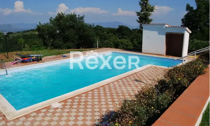 Rexer-Civitella-San-Paolo-Villa-in-vendita-in-vendita-in-Via-Provinciale-Civitellese-per-San-Oreste-a-Civitella-San-Paolo-Altro