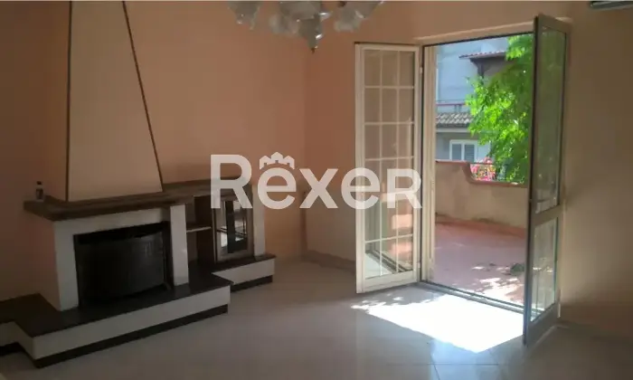 Rexer-Oppido-Mamertina-Ampio-appartamento-con-mansarda-e-giardino-privato-con-ingresso-indipendente-Oppido-Mamertina-RC-Altro