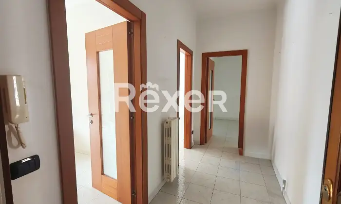 Rexer-Bari-Appartamento-con-doppio-affaccio-Altro