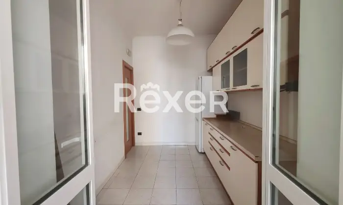 Rexer-Bari-Appartamento-con-doppio-affaccio-Altro