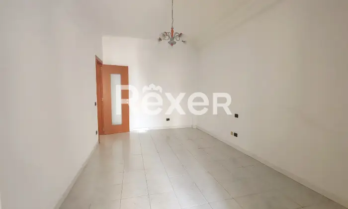 Rexer-Bari-Appartamento-con-doppio-affaccio-Altro