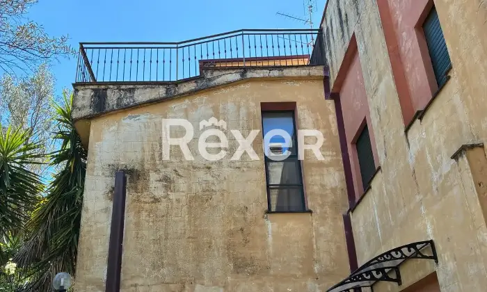 Rexer-Pianopoli-Abitazione-con-negozio-in-vendita-in-Viale-E-Berlinguer-a-Pianopoli-Altro