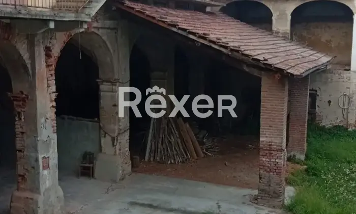 Rexer-Trino-Casale-storico-in-vendita-in-via-Carmine-a-Trino-Altro