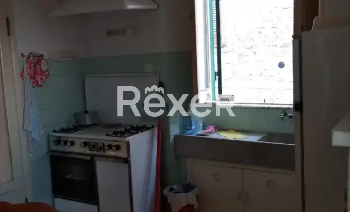 Rexer-Vico-Nel-Lazio-Casa-indipendente-in-vendita-in-Via-Guglielmo-Marconi-a-Vico-nel-Lazio-Altro